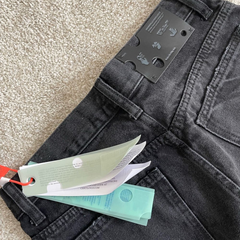 Off white jean size 29